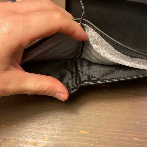 Michael Kors Jet Set Slim Billfold Wallet Black - Picture 4 of 4